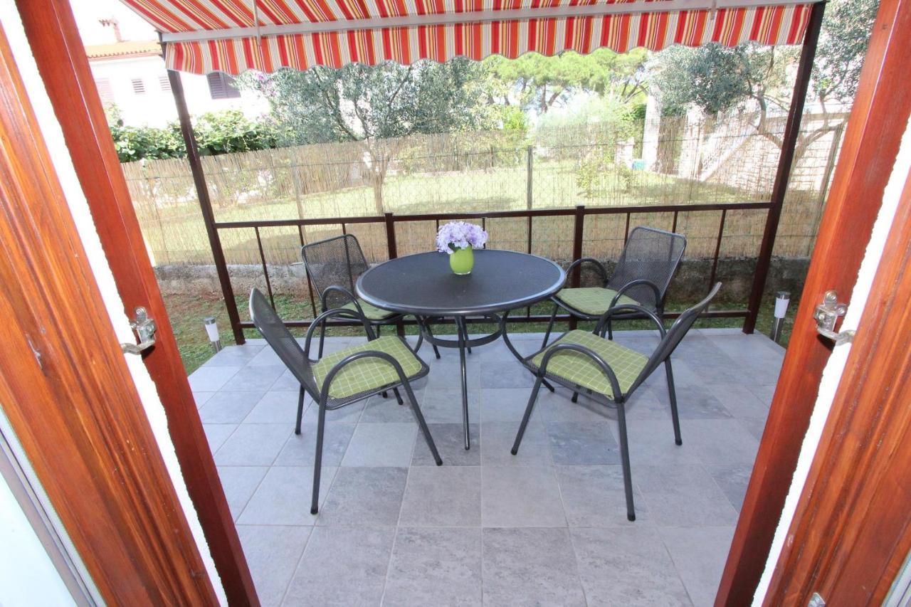 Apartments Mirela Ρόβινι Εξωτερικό φωτογραφία