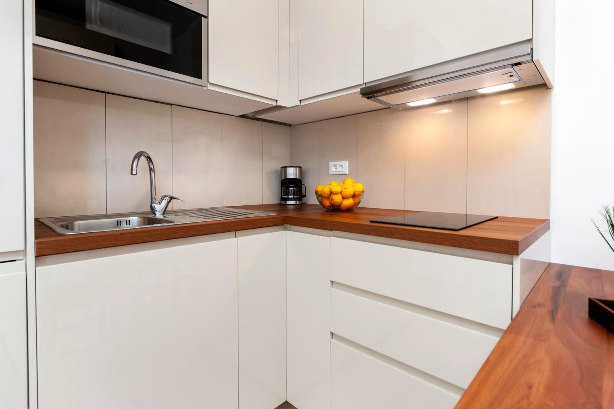 Apartments Mirela Ρόβινι Εξωτερικό φωτογραφία